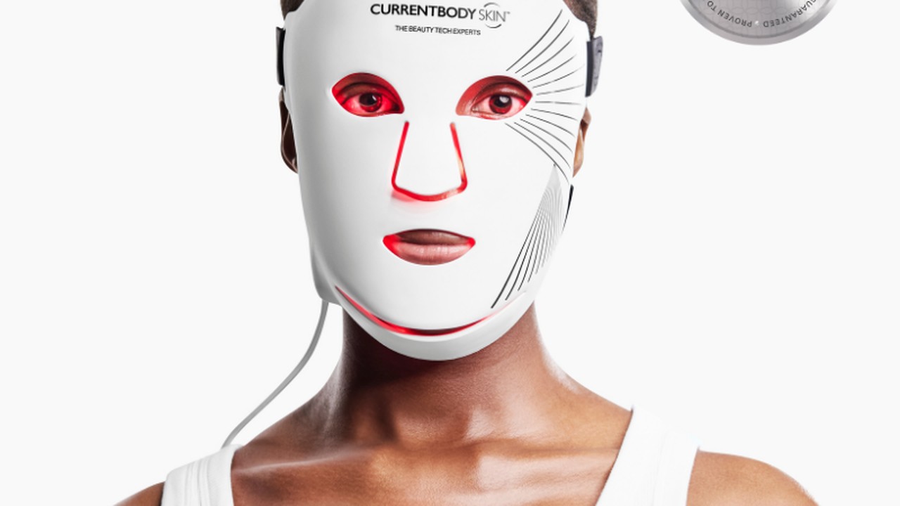 Copertina Recensione CurrentBody Skin LED Mask (2026): maschera luminosa che funziona?