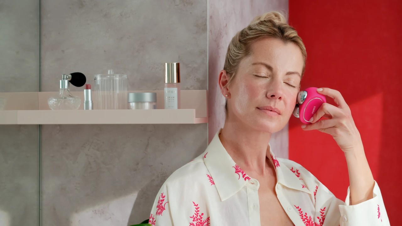 Copertina Recensione FOREO Bear (2026): microcorrenti per tonificare il viso a casa
