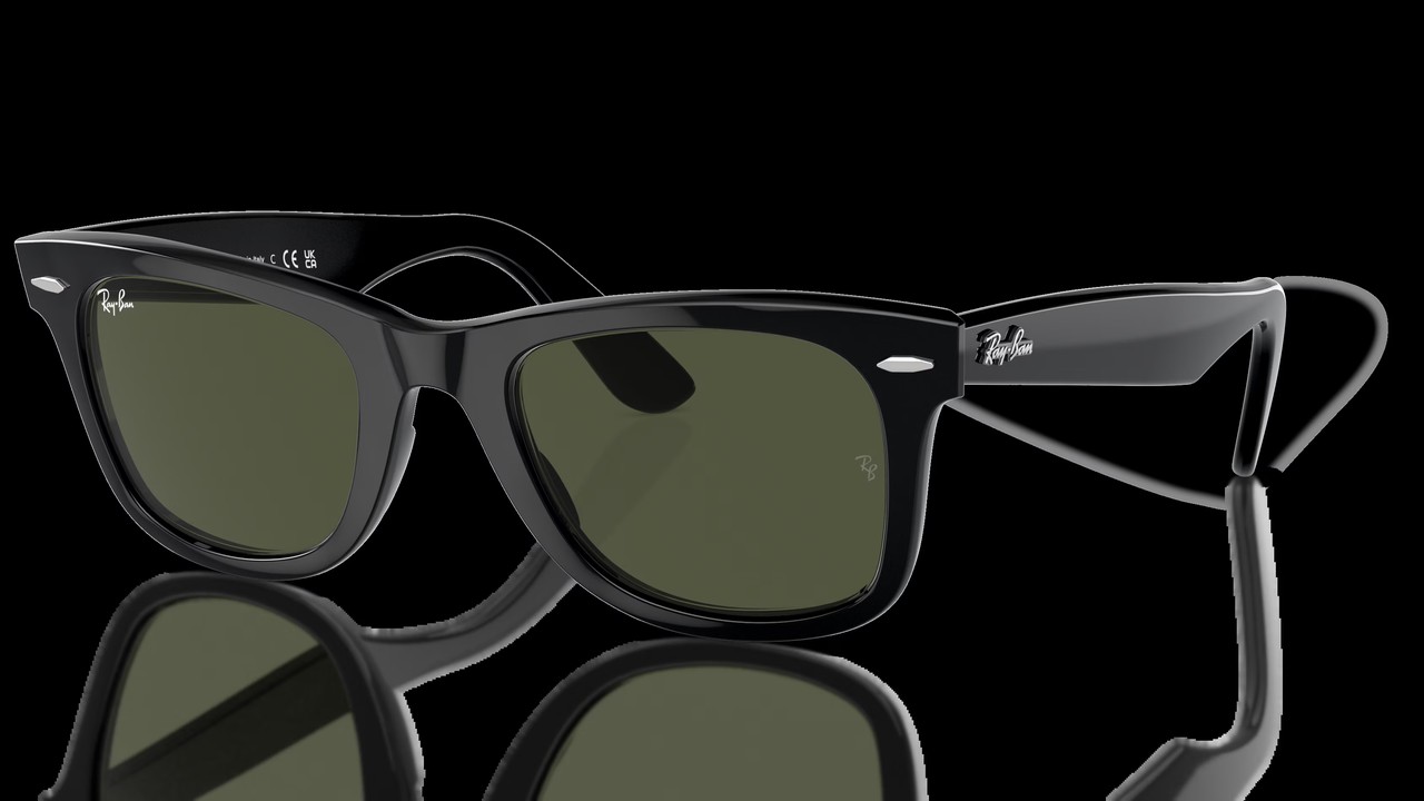 Copertina Recensione Ray-Ban Wayfarer (2026): l'icona degli occhiali da sole