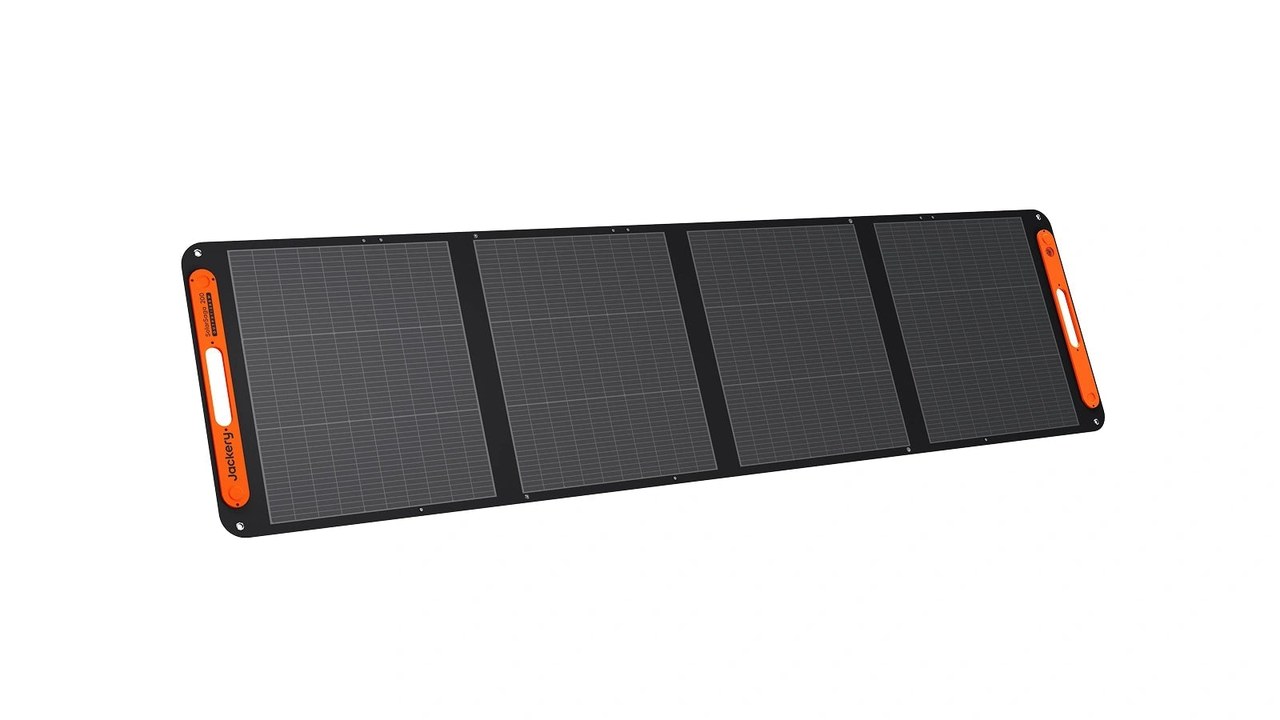Copertina Recensione Jackery SolarSaga 200W (2026): il pannello pieghevole per power station